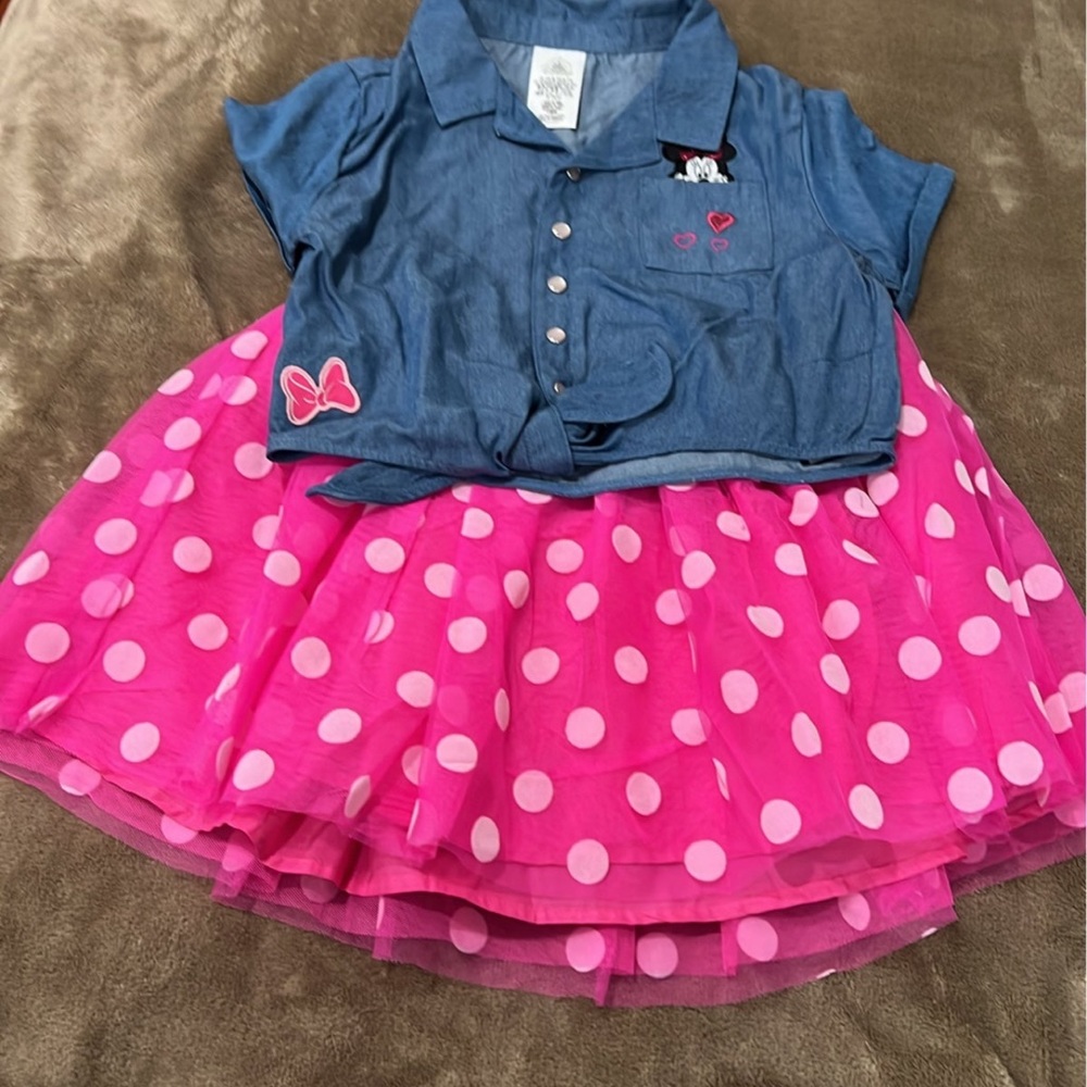 NWT Dress Minnie Mouse (2pieces)